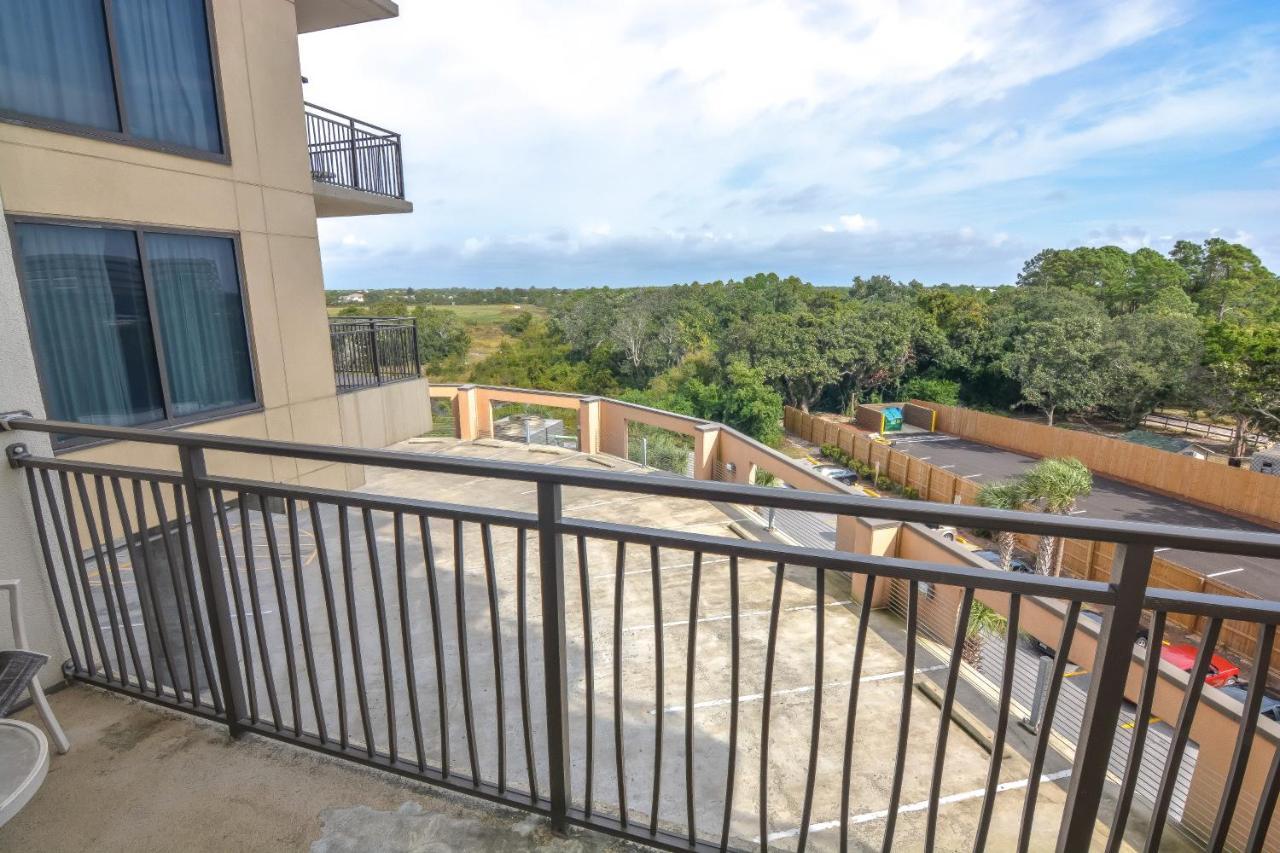 Apartment Origin At Seahaven *